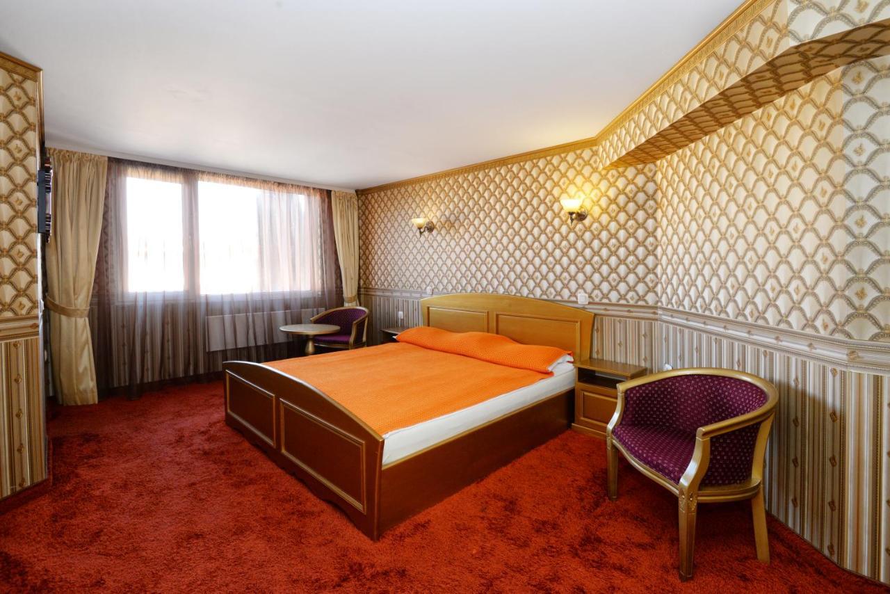 Hotel Sveti Nikola Boyana - Free Parking Sofía Habitación foto